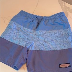 Vineyard vines swim trunks 12-14